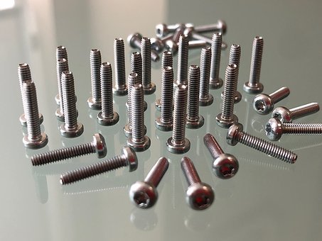 Tornillos Trilobulares